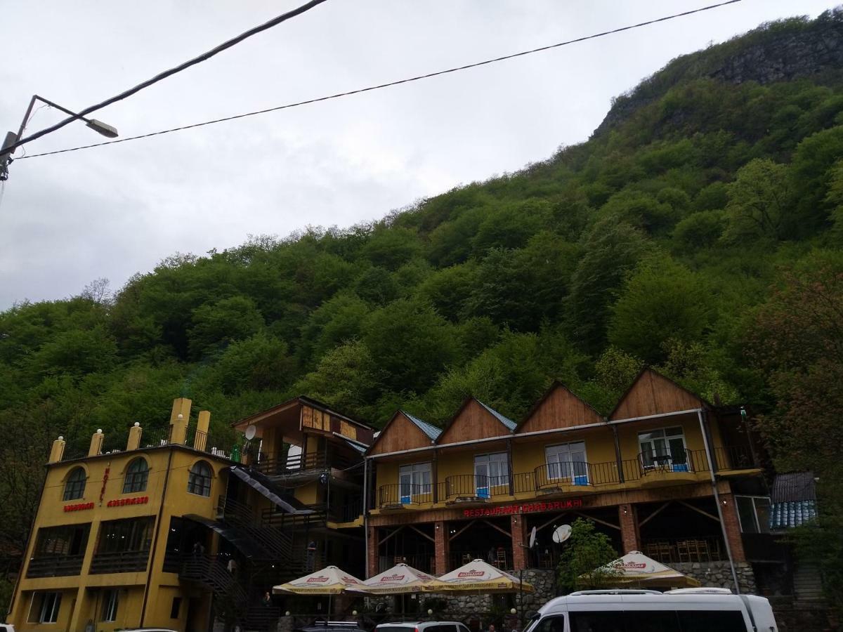 Chabarukhi Hotel Pasanauri Exterior photo